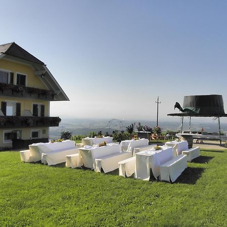 Panoramahotel Steirerland Kitzeck im Sausal Exteriör bild