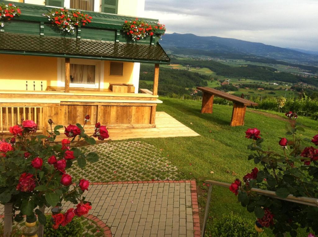 Panoramahotel Steirerland Kitzeck im Sausal Exteriör bild