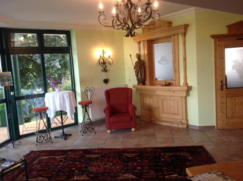 Panoramahotel Steirerland Kitzeck im Sausal Exteriör bild