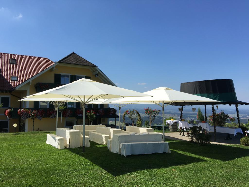Panoramahotel Steirerland Kitzeck im Sausal Exteriör bild